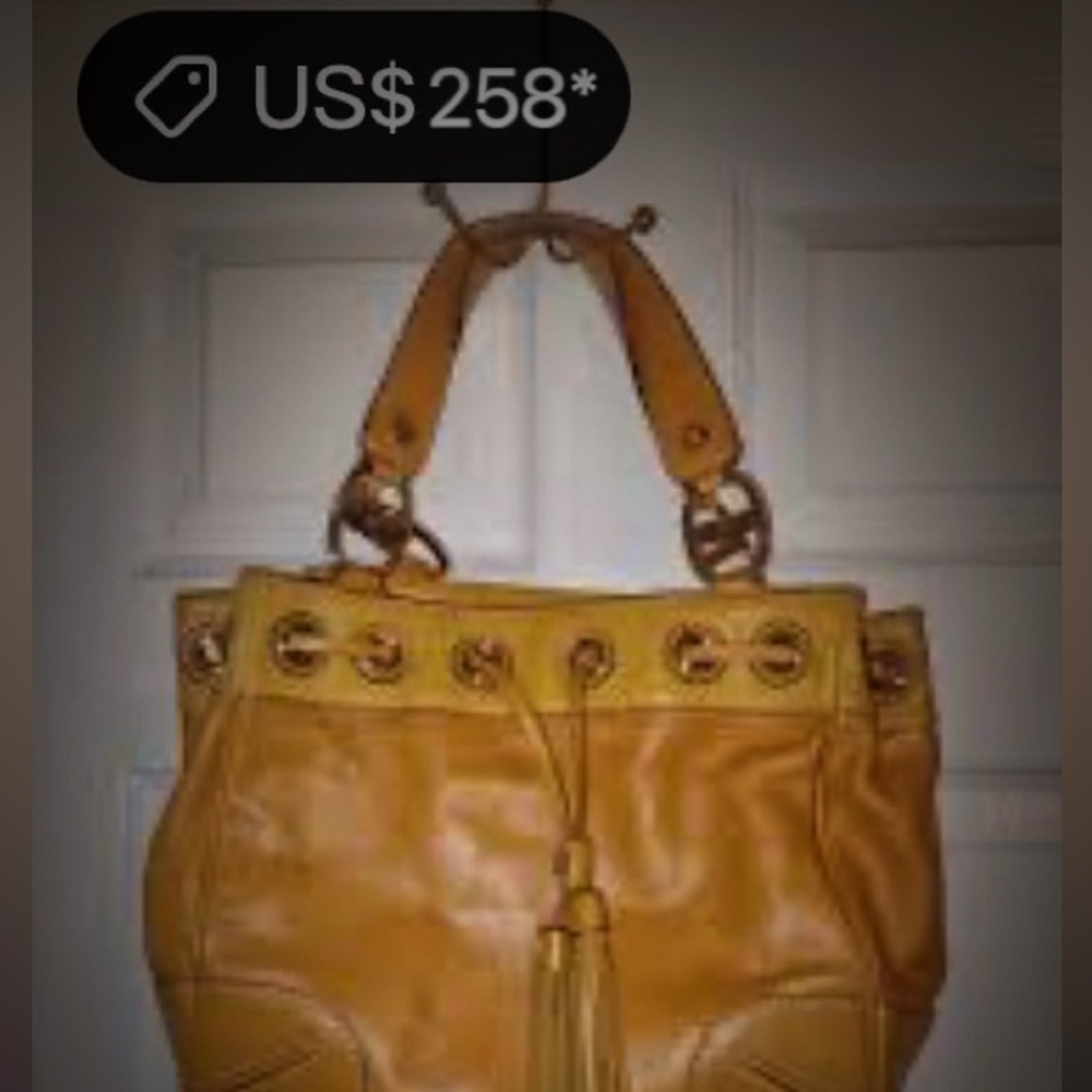 Vintage 90s Y2K Michael Kors Shoulder Bag  Gold soft Leather work and school bag - Picture 3 of 17